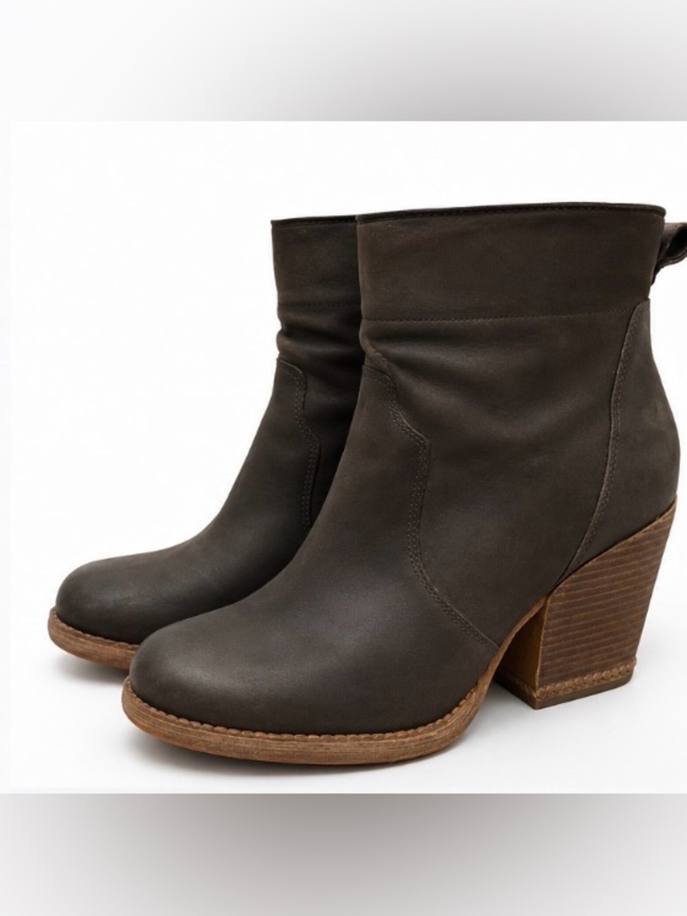 Timberland Boot Company Women’s Leather Ankle Boots|Size 9 |Excellent  condition